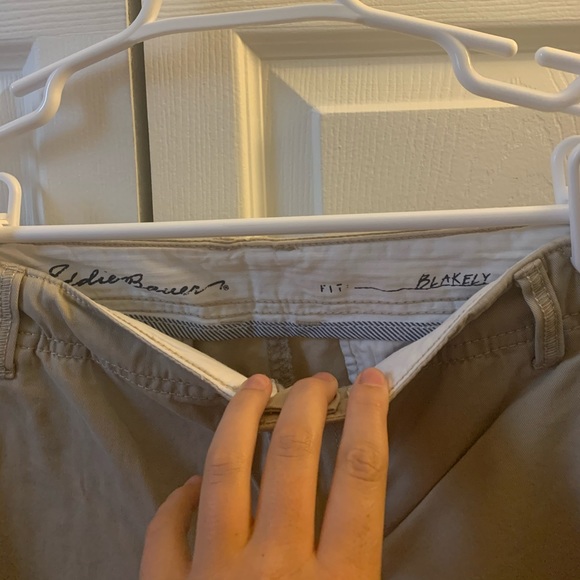 Eddie Baurer Shorts - Picture 2 of 3